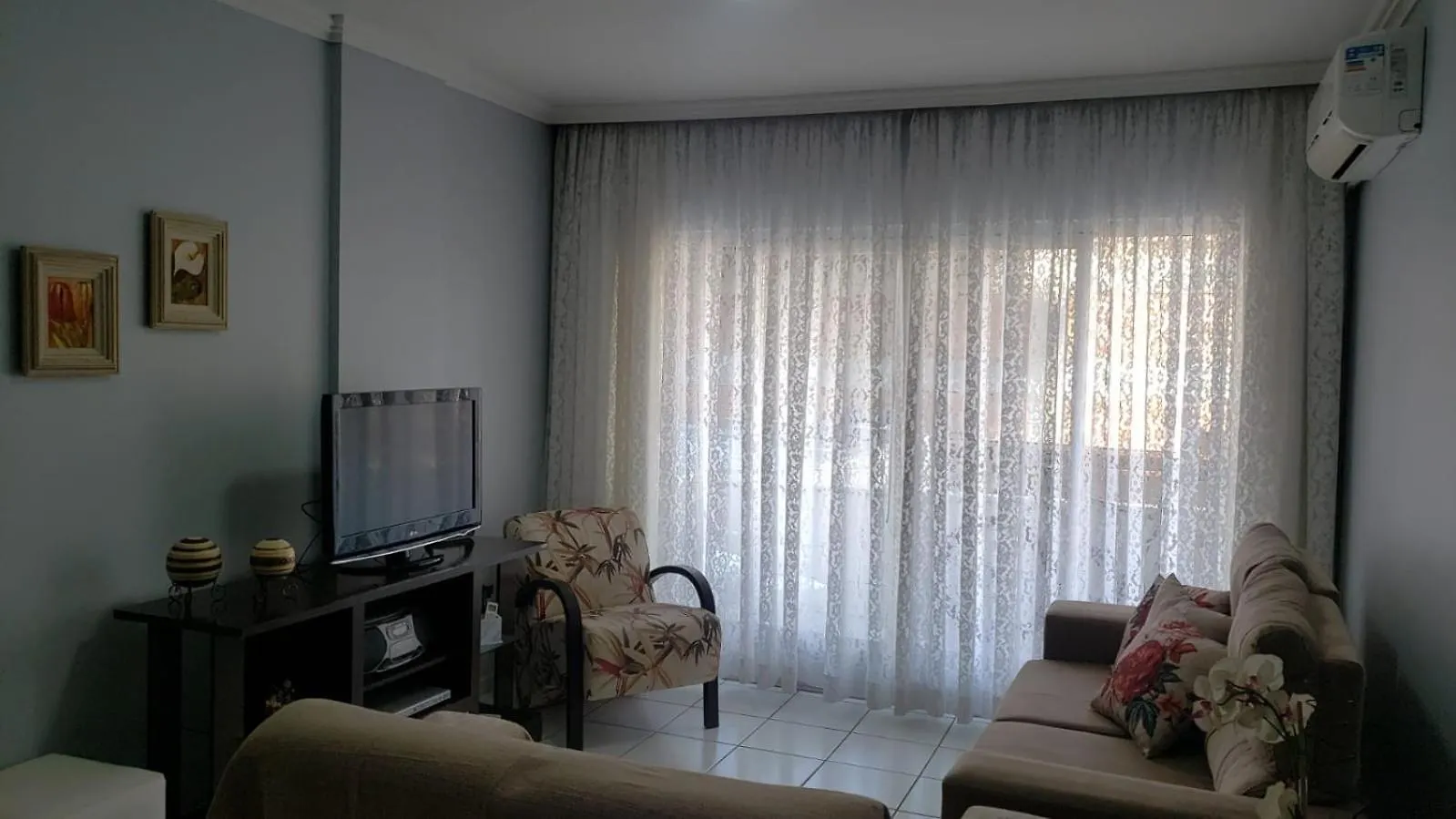 Quarto De Hospedes Localizacao Privilegiada Balneário Camboriú Privatunterkunft