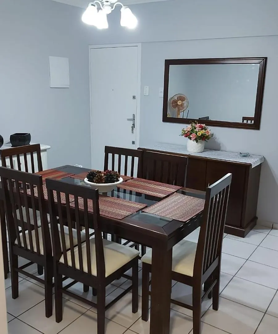 Quarto De Hospedes Localizacao Privilegiada Balneário Camboriú