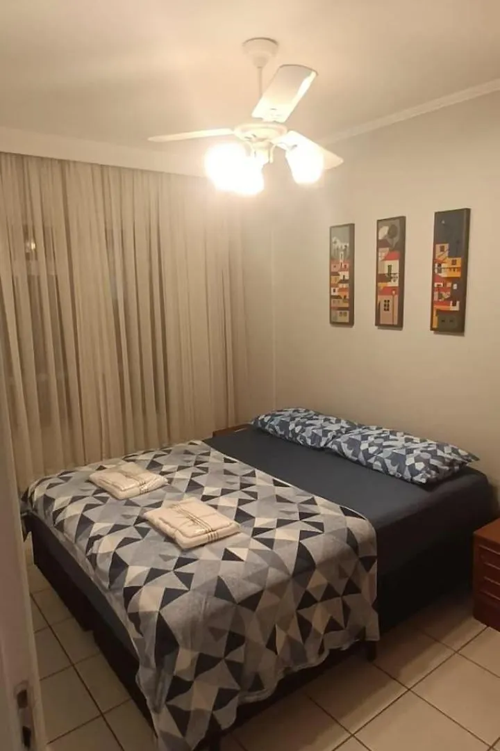 Quarto De Hospedes Localizacao Privilegiada Balneário Camboriú