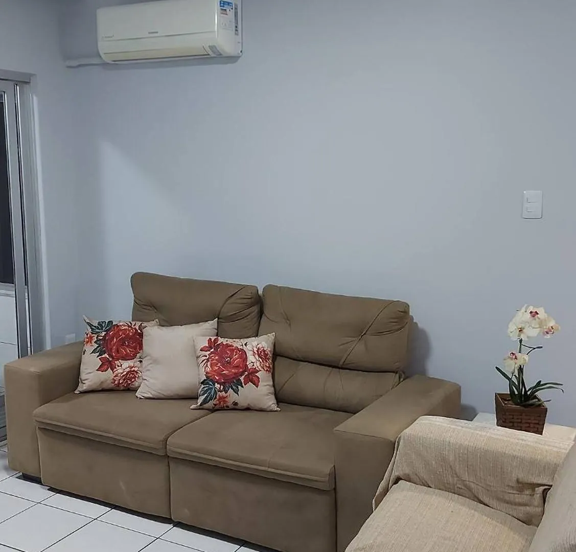 Privatunterkunft Quarto De Hospedes Localizacao Privilegiada Balneário Camboriú Brasilien